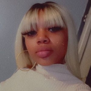 Meet your Posher, Jahzia